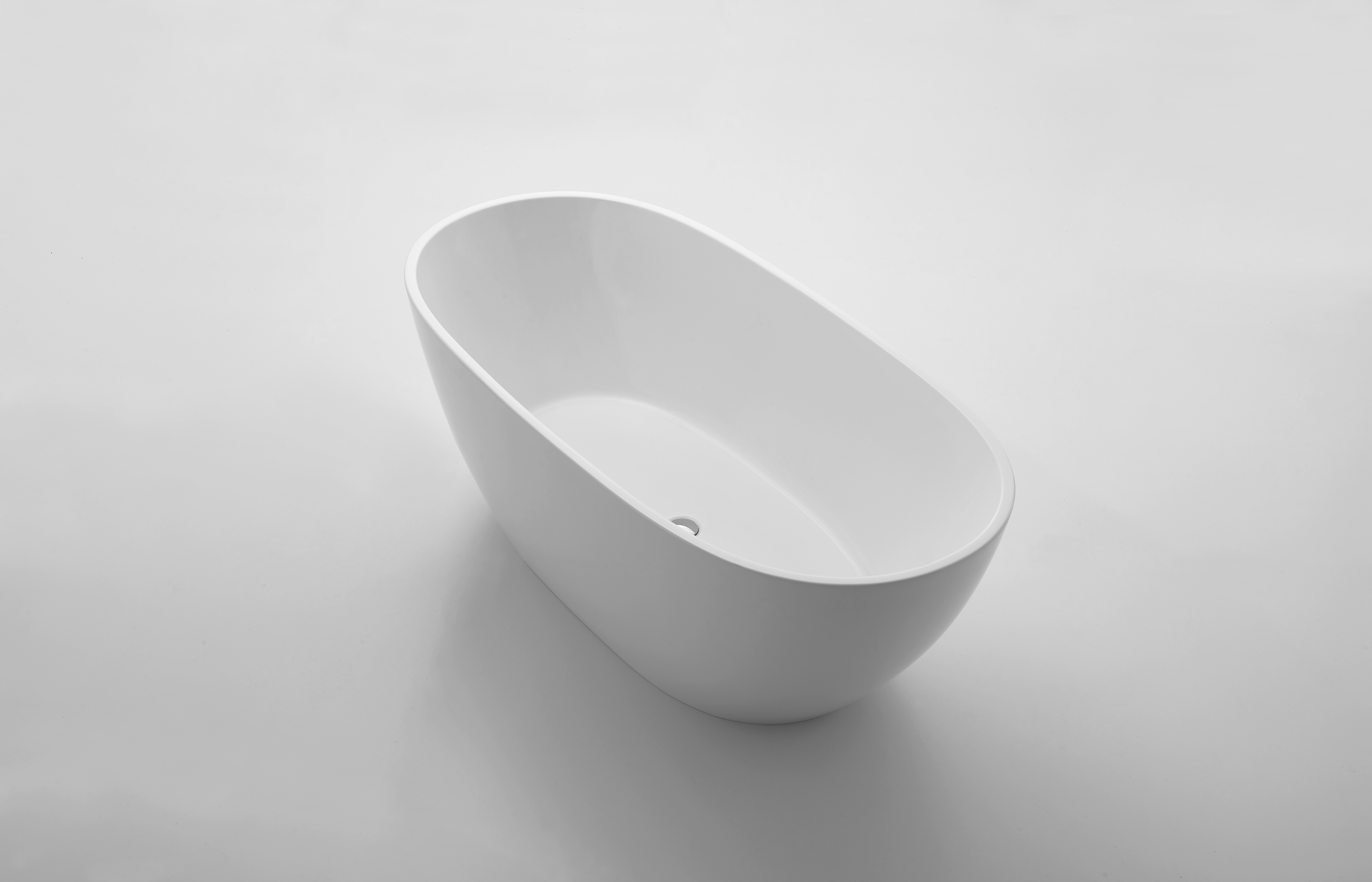 Акриловая ванна без перелива BelBagno BB81-1700-W0