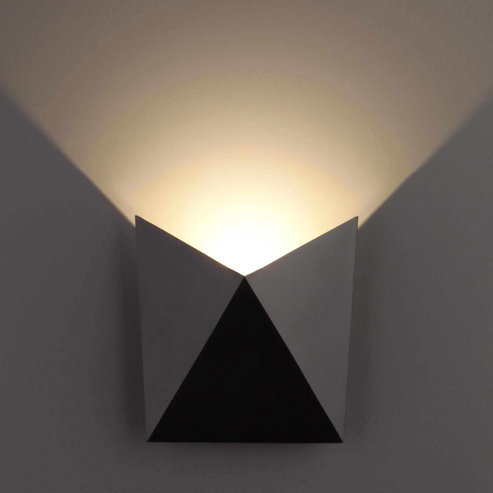 Уличный настенный светодиодный светильник Elektrostandard BATTERFLY 1517 TECHNO черный