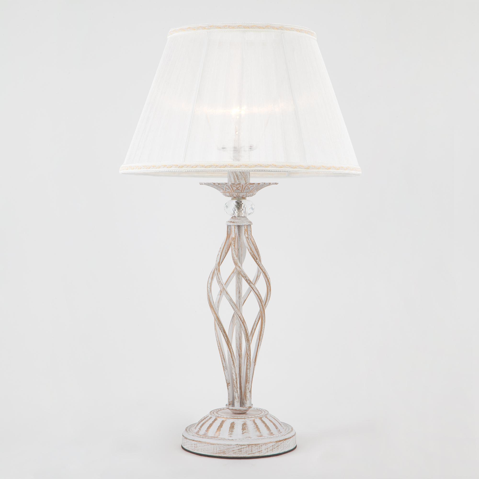 Классическая настольная лампа Eurosvet 01002/1 белый с золотом