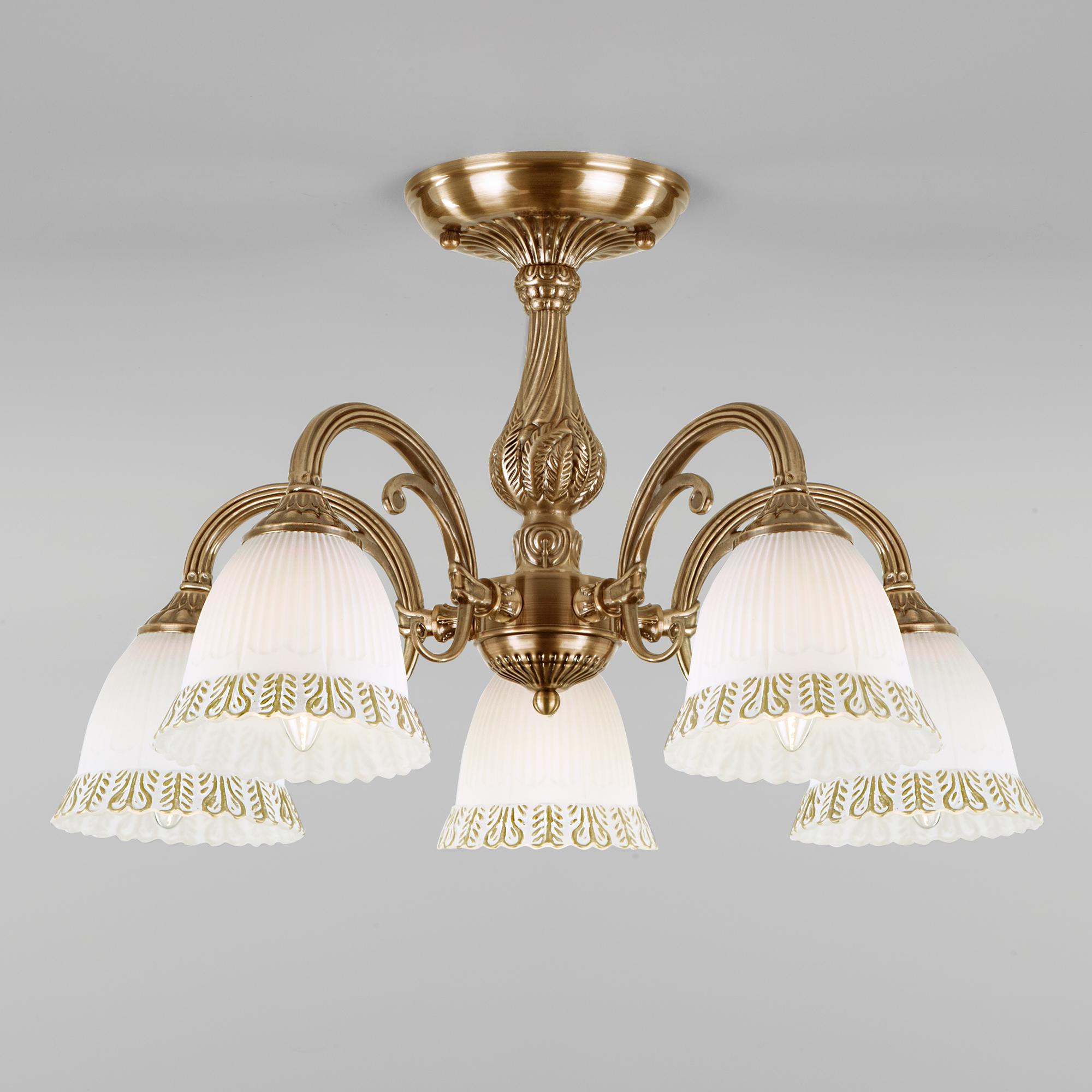 Классическая люстра со стеклянными плафонами Eurosvet 60107/5 античная бронза