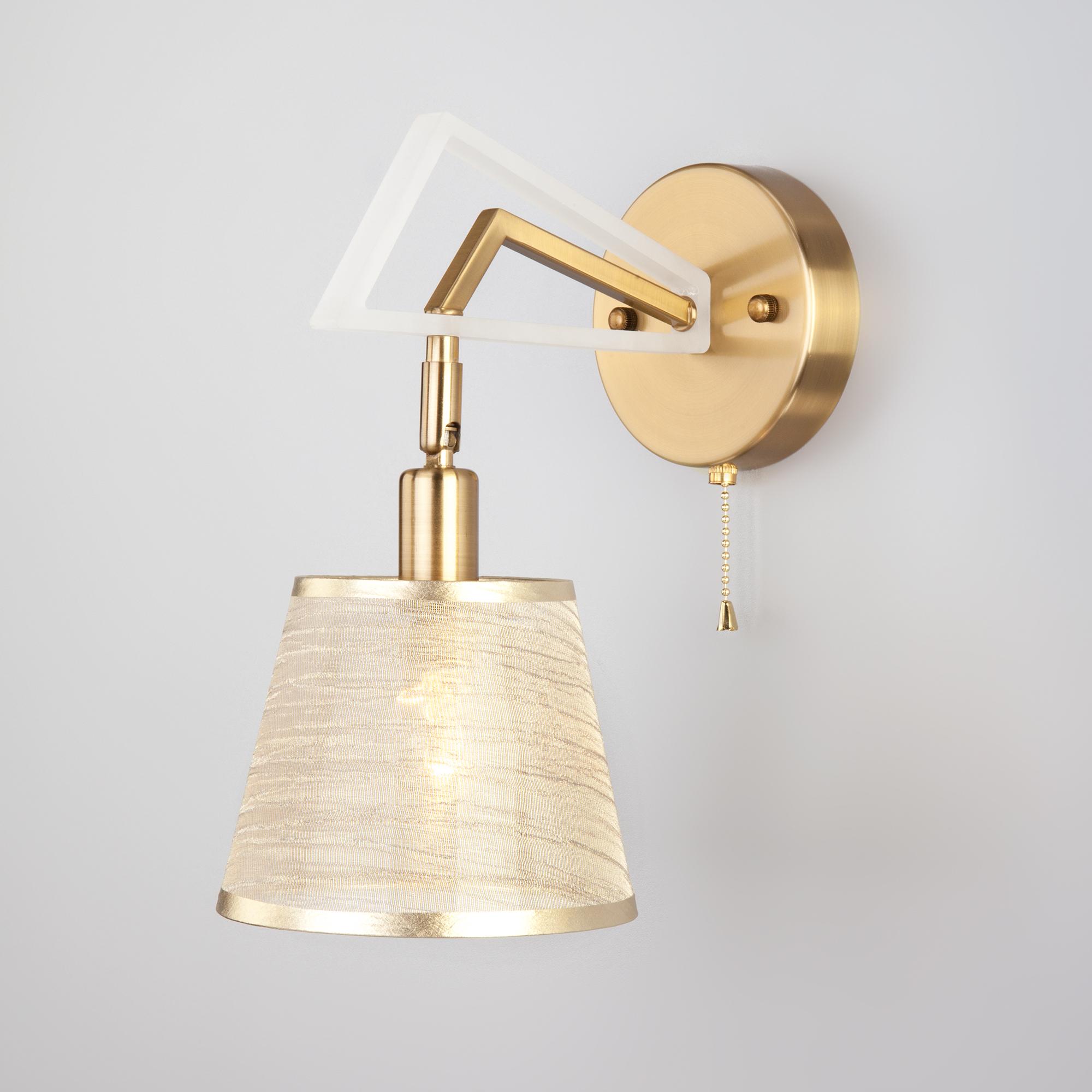 Бра с абажуром Eurosvet 60082/1 золотая бронза