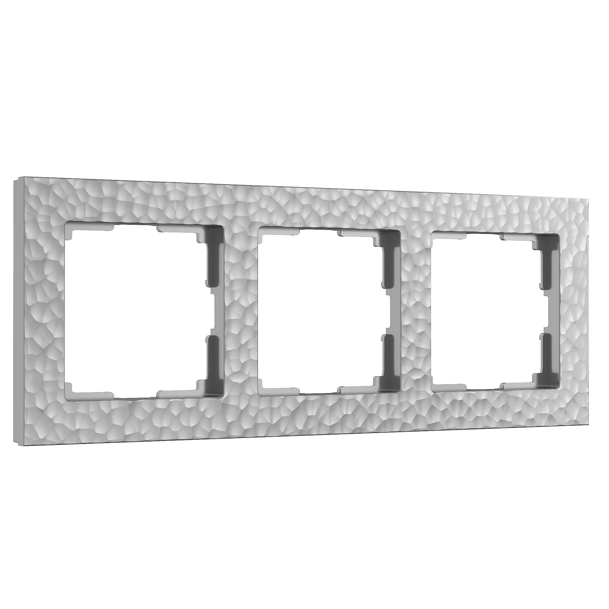 Рамка на 3 поста серебряный Werkel W0032406