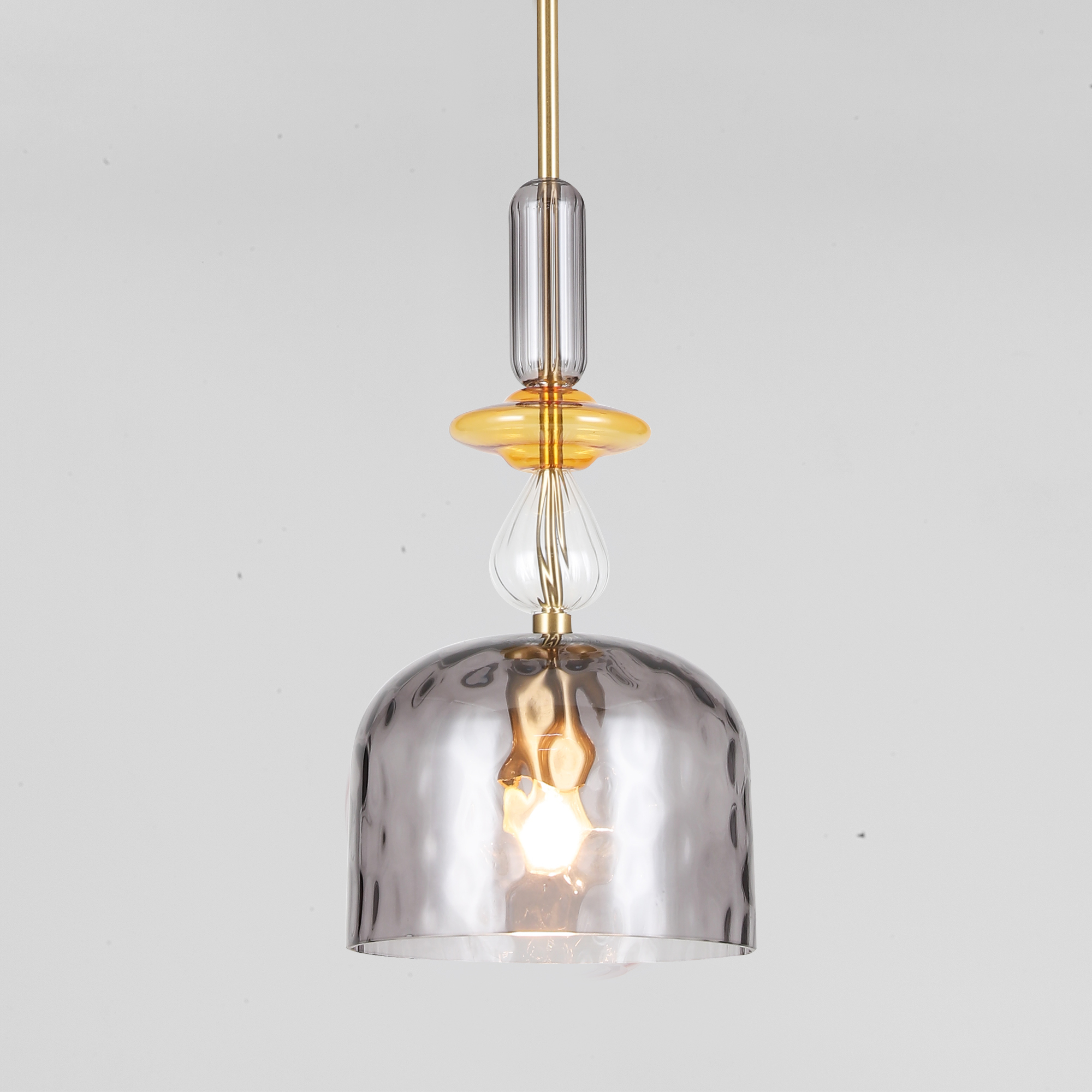 Подвесной светильник со стеклянным плафоном Eurosvet 50193/1 дымчатый