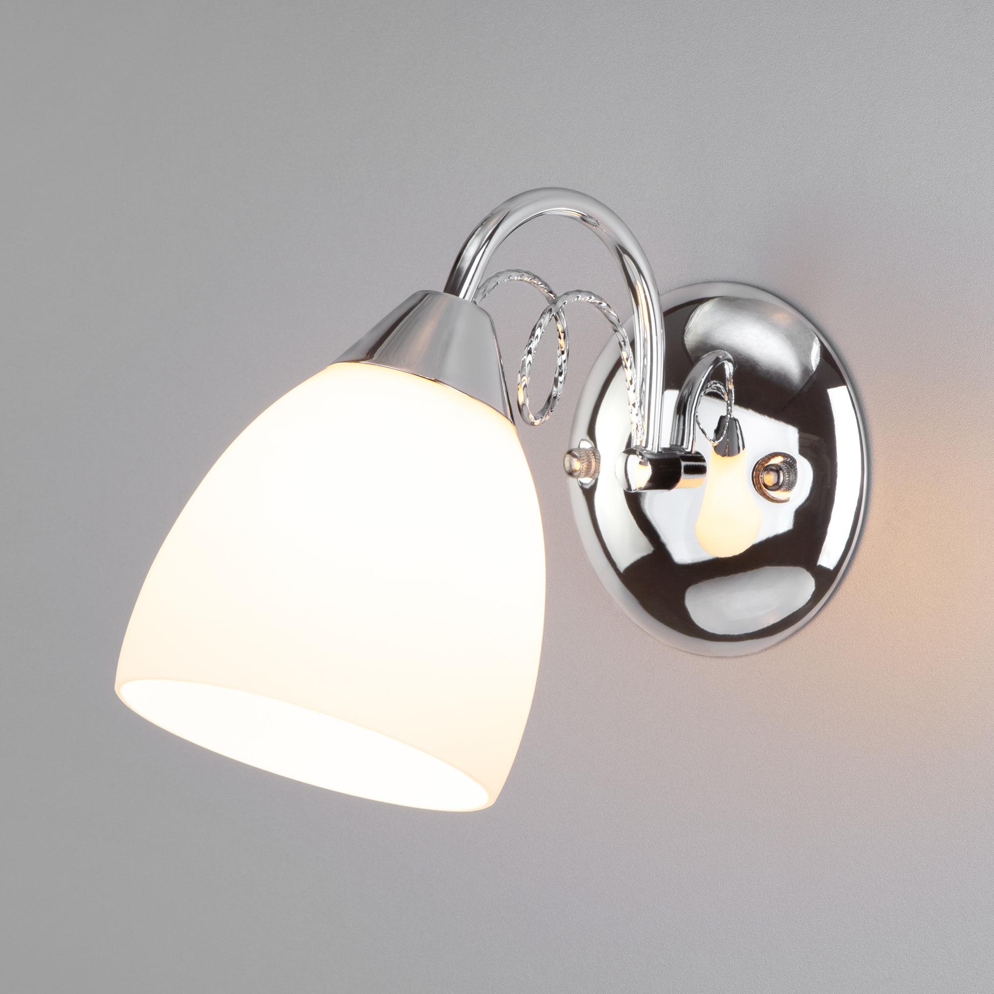 Бра с плафоном Eurosvet 22415/1 хром