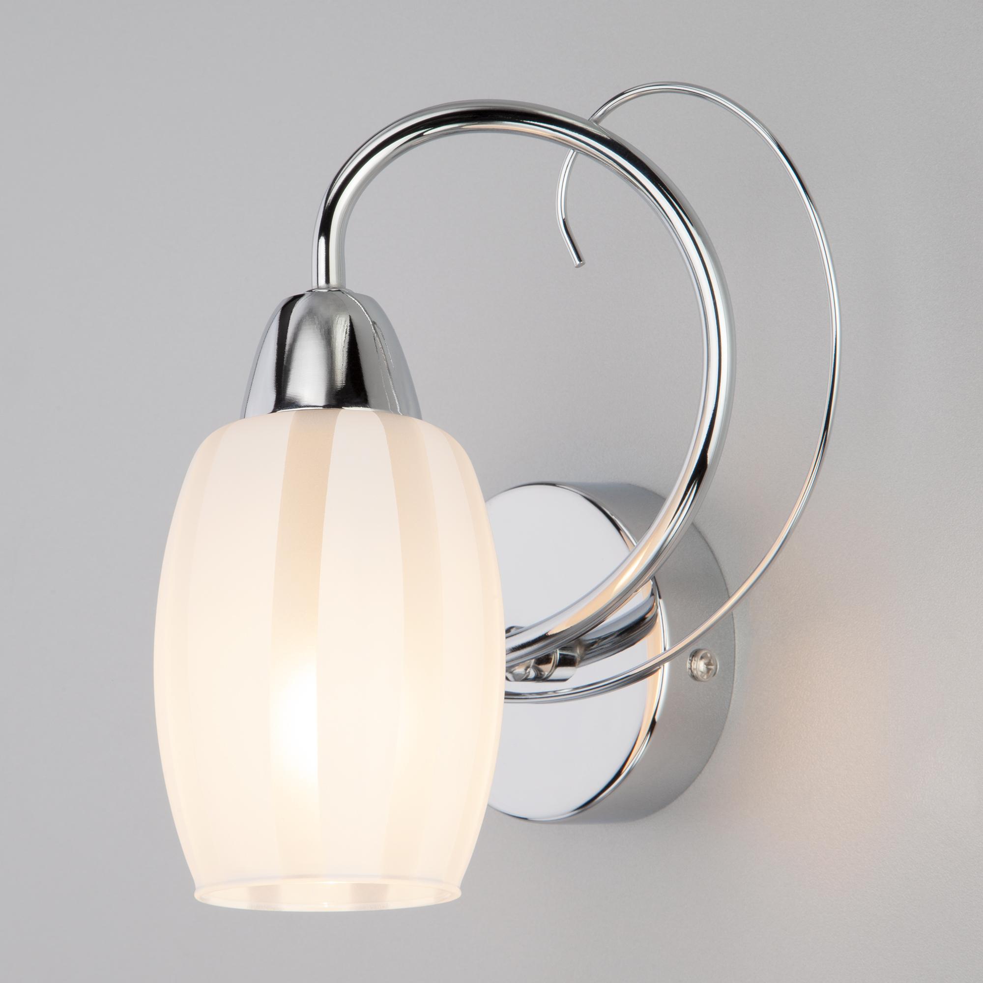 Бра со стеклянным плафоном Eurosvet 70040/1 хром