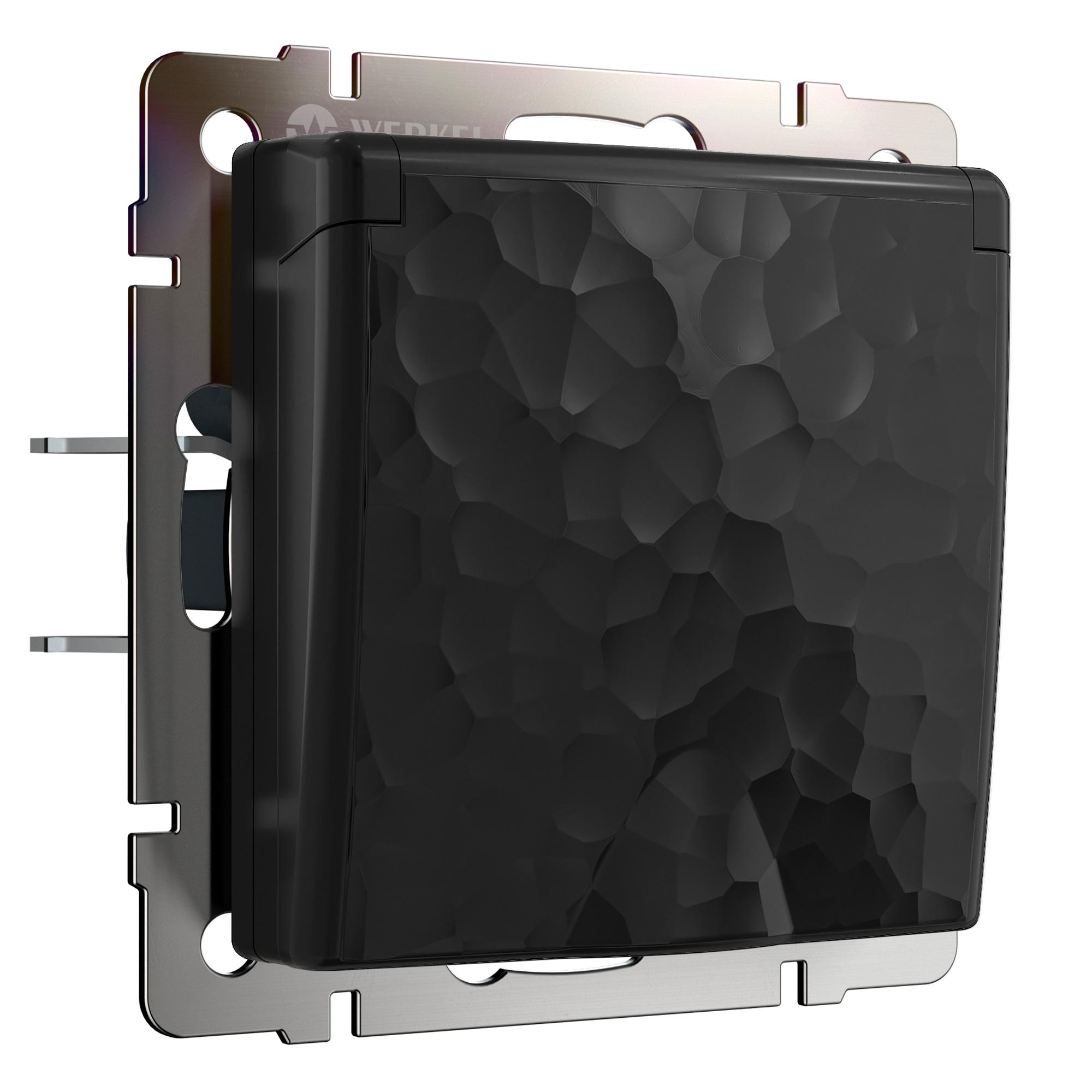 Розетка влагозащищенная с заземлением с защитой крышкой и шторками черный Werkel W1271208