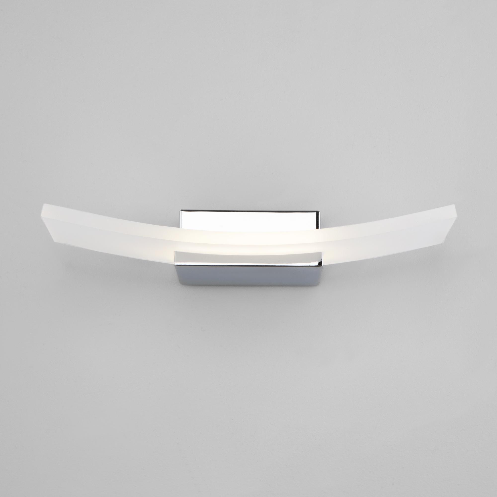 Настенный светодиодный светильник Eurosvet 40152/1 LED хром