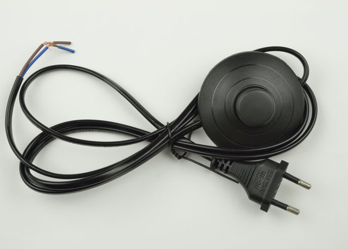 Сетевой шнур с вилкой и выключателем Uniel UL-00004435